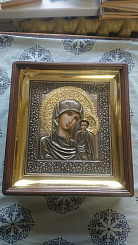 арт. 397, киот с золоченой рамой